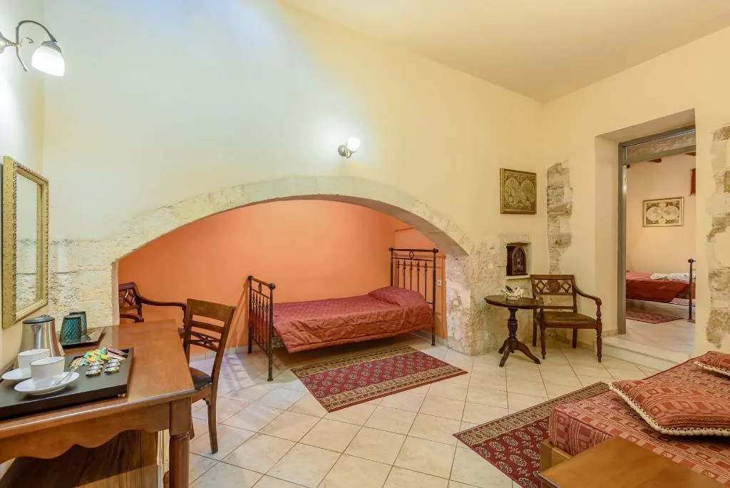 SUITE SUPERIOR CITY VIEW Room, Belmondo, Crete