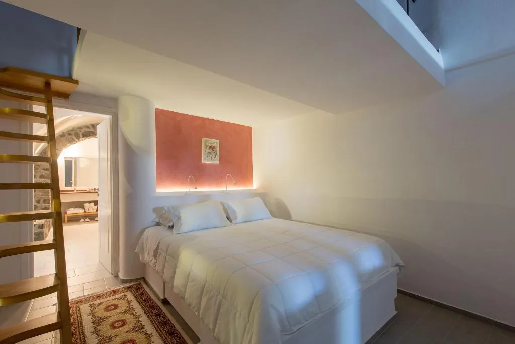 Room, Villa Renos, Santorini