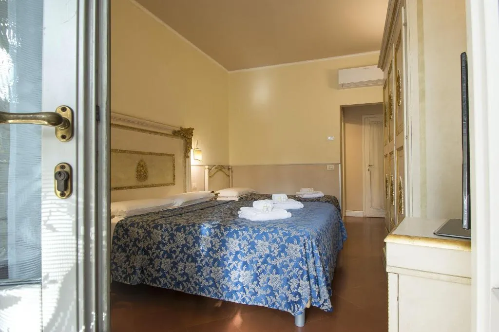 Room, B&B Relais Tiffany, Florence