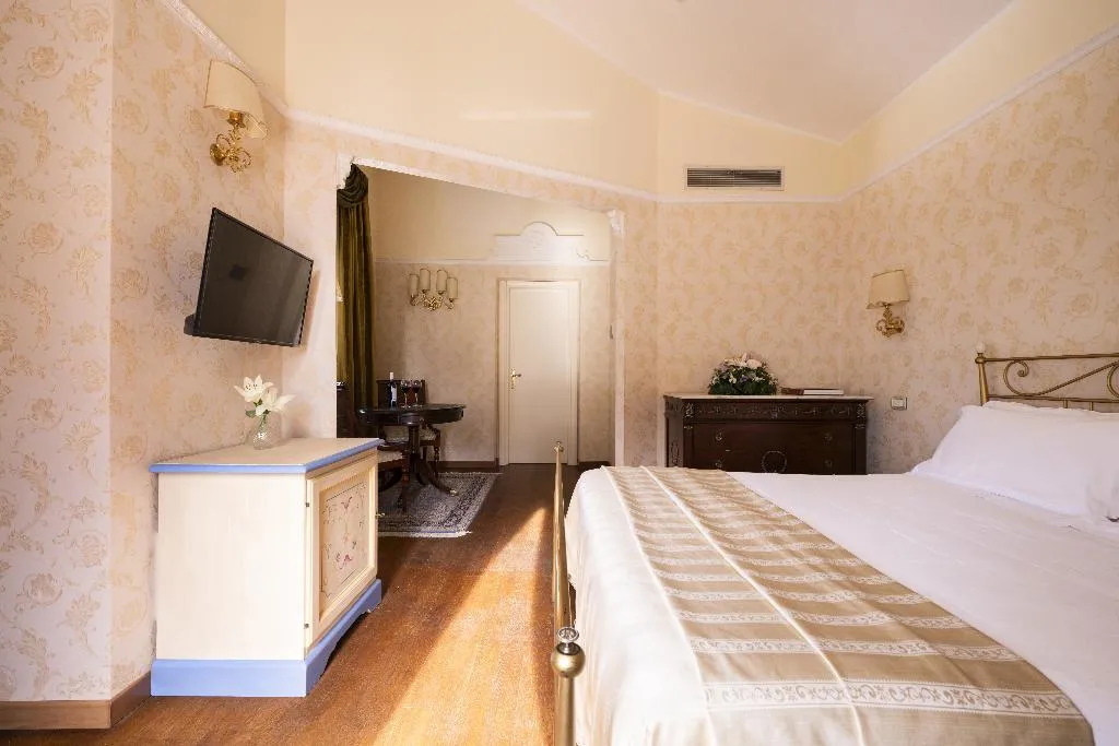 SUITE STANDARD Room, Relais Parco Dei Cavalieri, Perugia