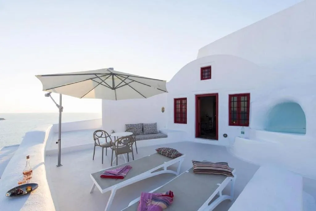Room, The Architect's Cave House, Santorini
