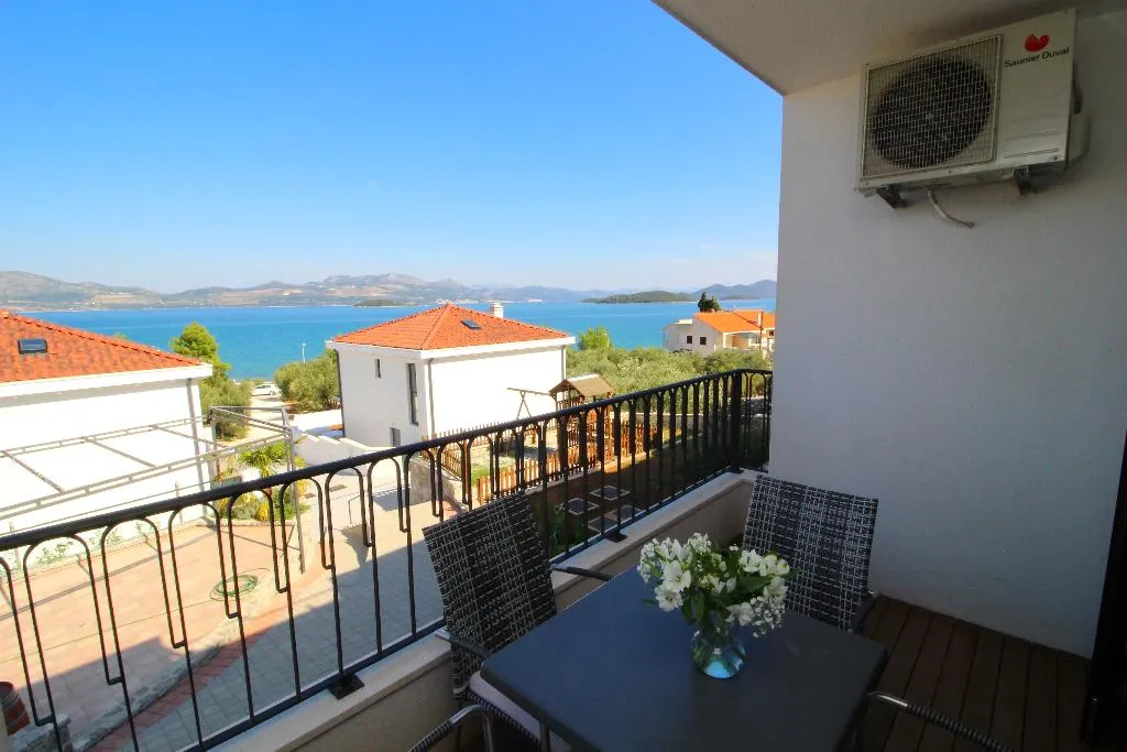 APARTMENT COMFORT SEA VIEW Room, Apartments Kula, Dubrovnik