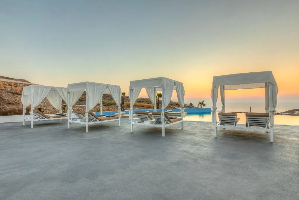Pool, Desiterra Resort, Santorini