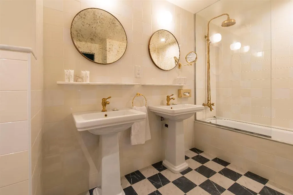 Room, Vincci The Mint, Madrid