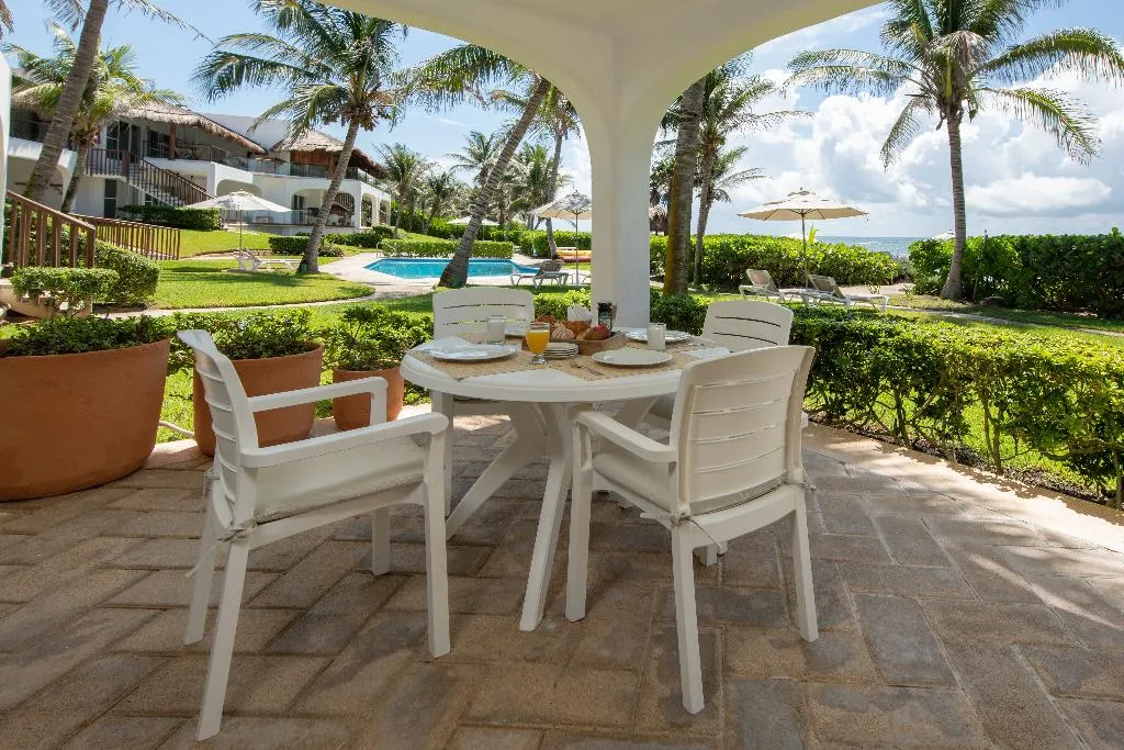 Terrace, Las Villas Akumal, Cancun Area