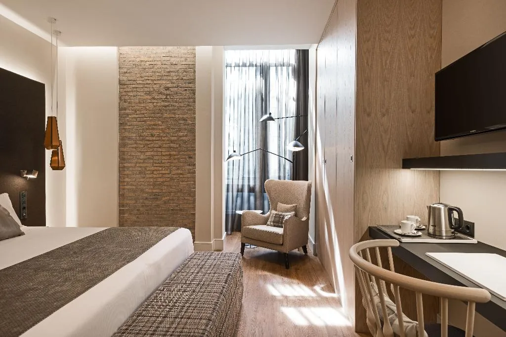 Double or Twin PREMIUM Room, Catalonia Gran Via Madrid, Madrid