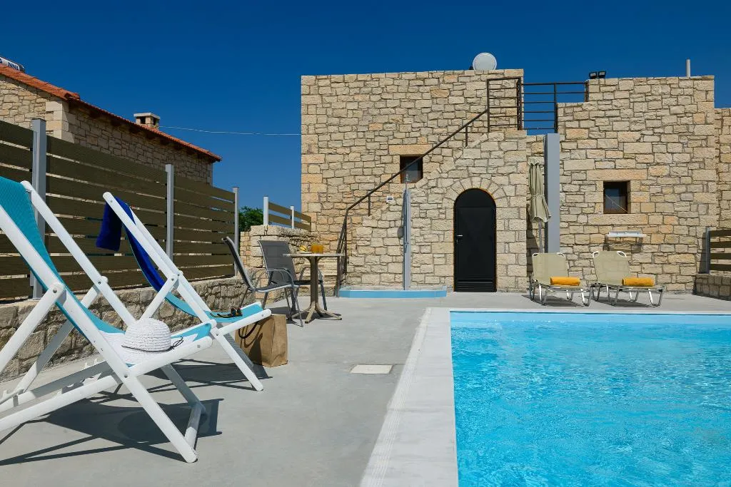 VILLA WITH PRIVATE POOL Room, Orelia Cretan Villas & Deluxe Apartments, Crete