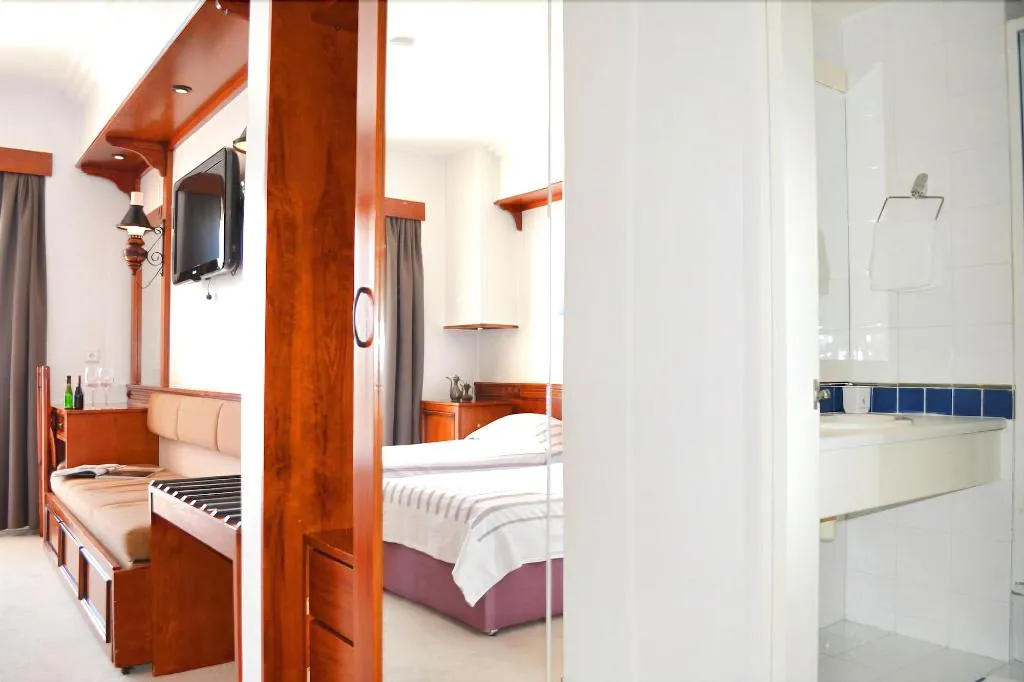 Room, Bac Pansiyon, Dalaman