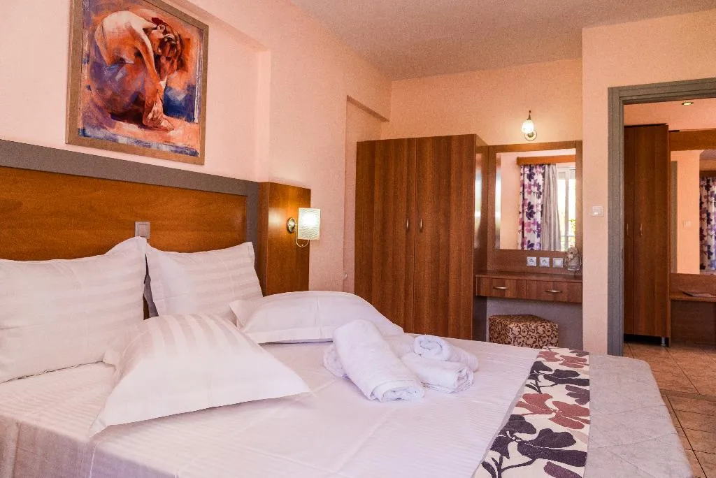 APARTMENT CAPACITY 4 Room, Macedonia, Zante