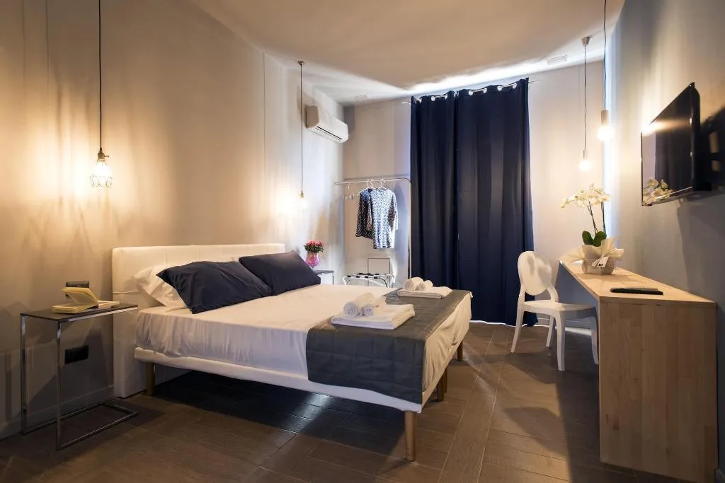 Room, B&B Villareale, Palermo
