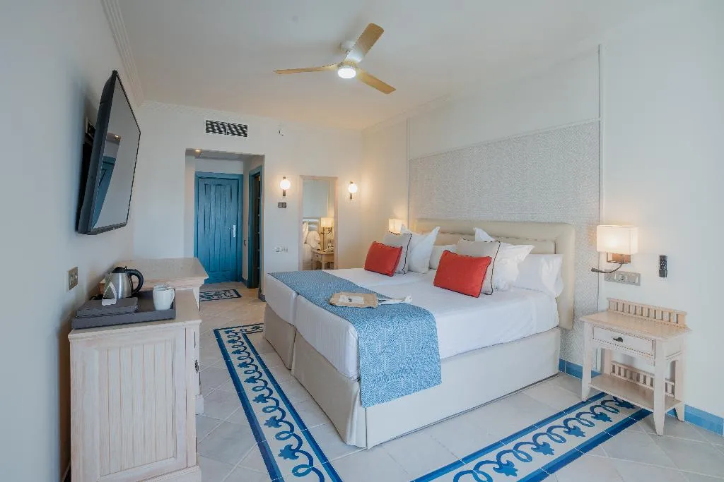 SUITE CAPACITY 2 Room, Hotel LIVVO Volcan Lanzarote, Lanzarote