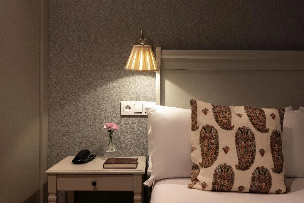 JUNIOR SUITE STANDARD Room, Pax Torrelodones, Madrid