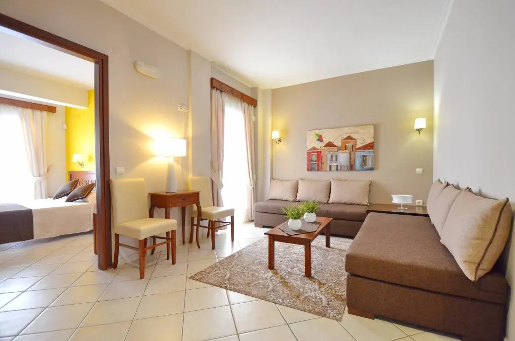 FAMILY ROOM STANDARD Room, Evilion, Thessaloniki