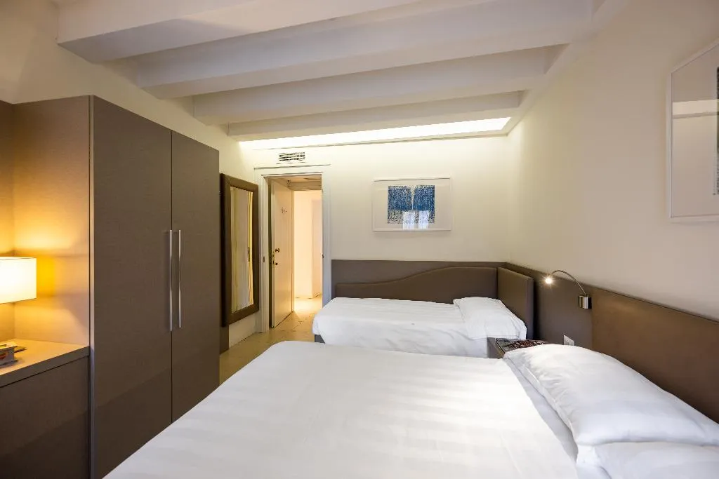 TRIPLE STANDARD Room, Leone, Venice
