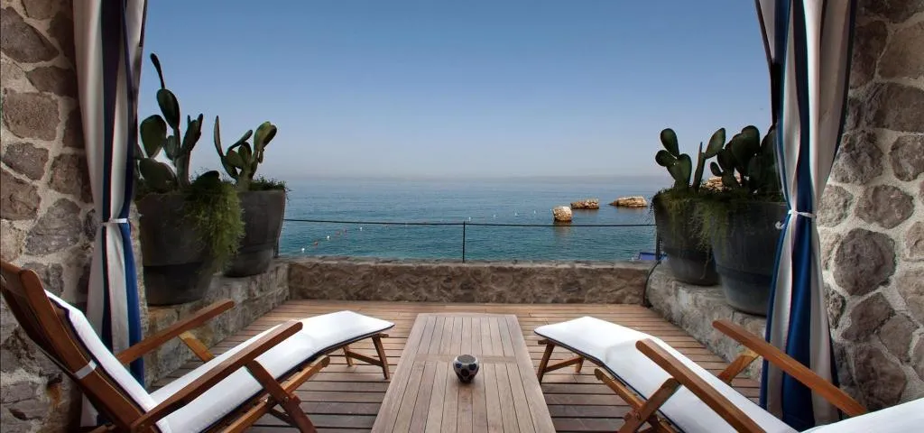 Terrace, Capo La Gala Hotel & Wellness, Naples
