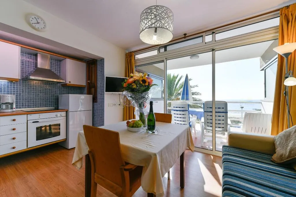 Room, El Paseo, Gran Canaria