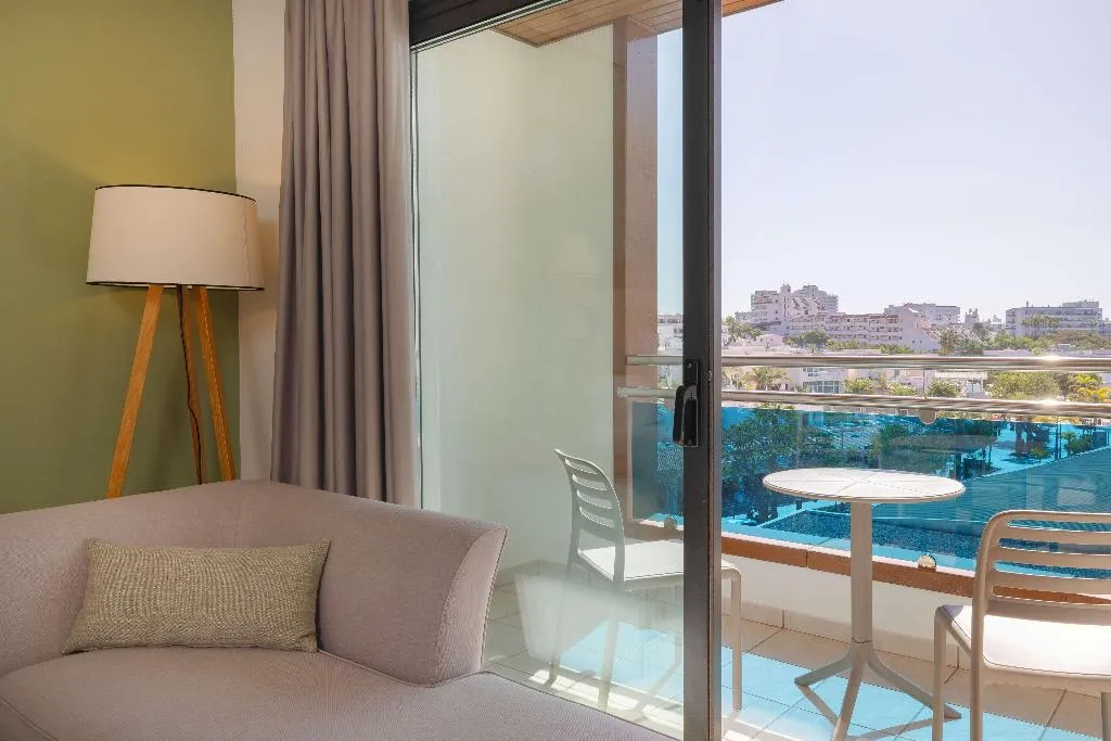Room, AluaSoul Costa Adeje (Adults Only +16), Tenerife