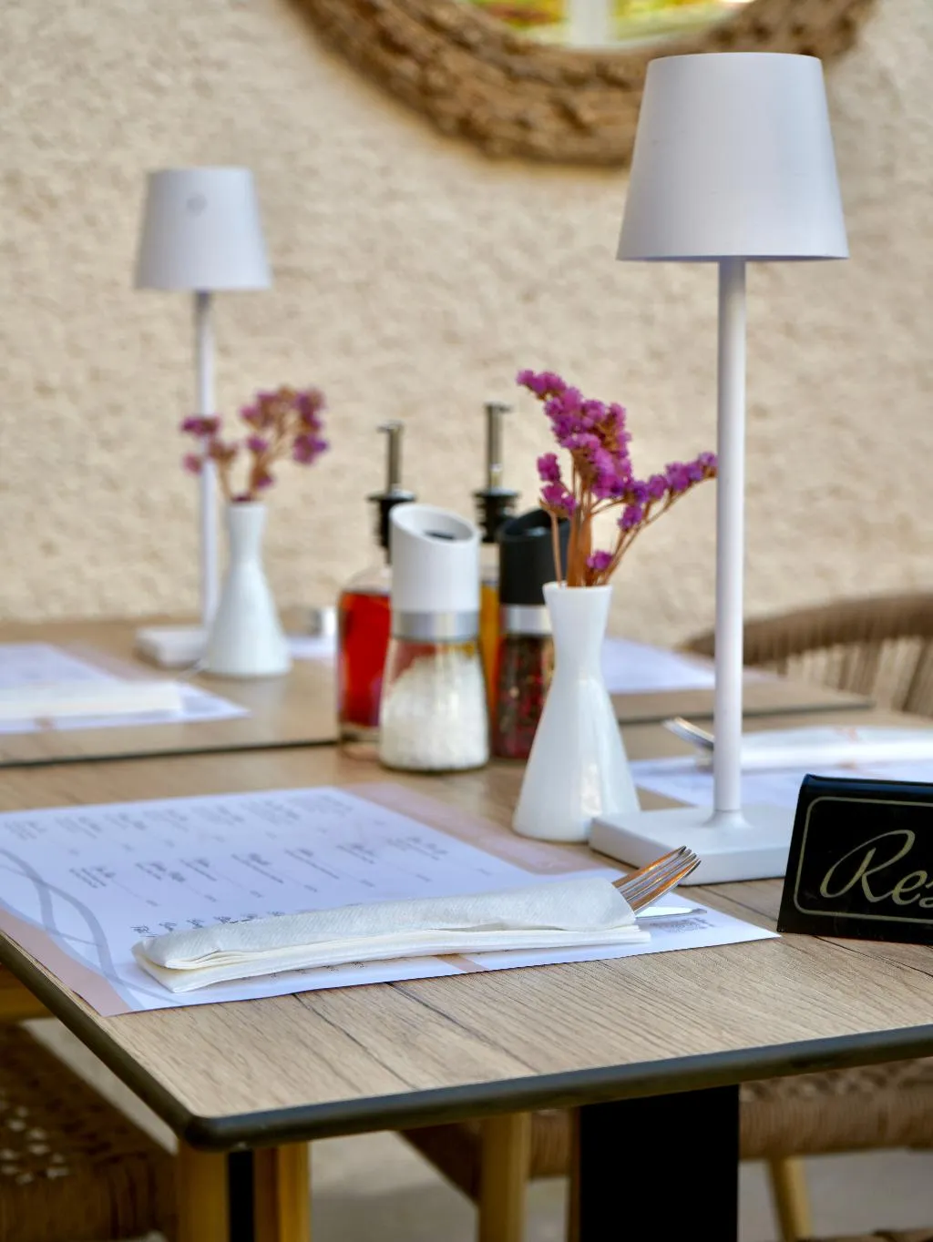 Bar, Telesilla, Corfu
