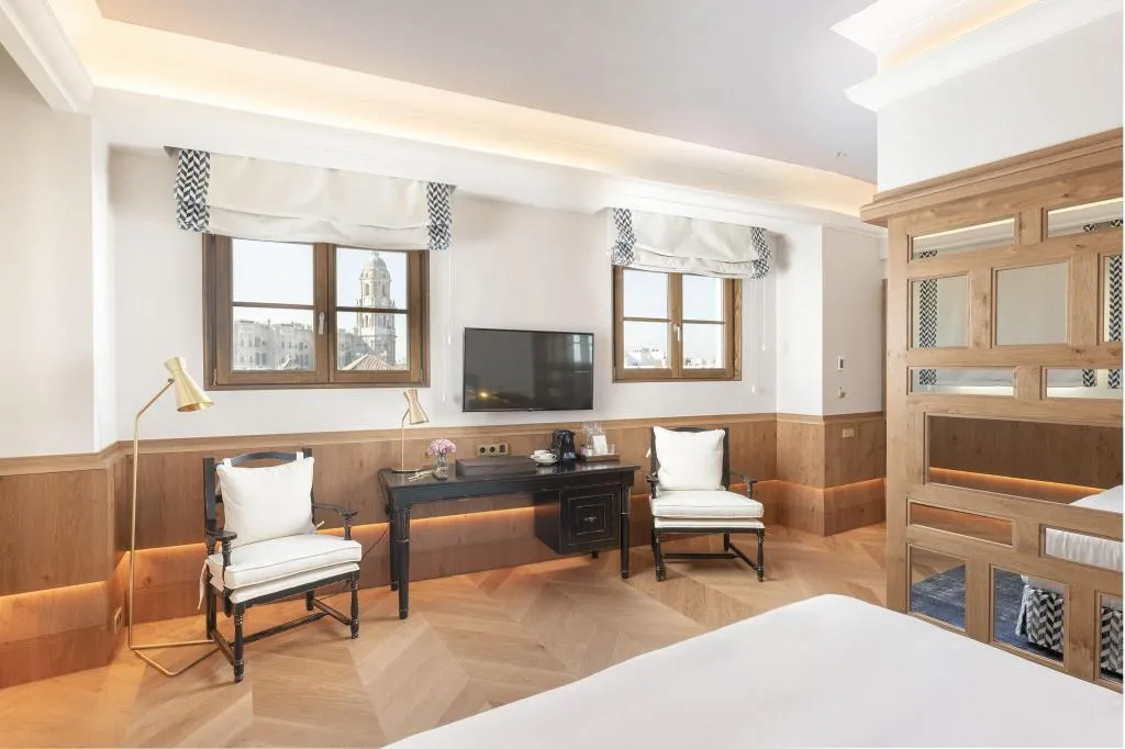 DOUBLE CITY VIEW KING BED Room, Palacio Solecio, Costa Del Sol
