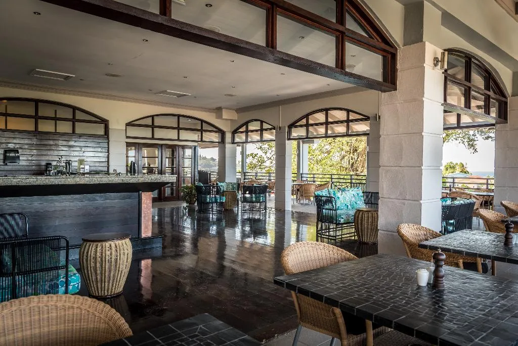 Bar, Bel Jou Hotel, St Lucia