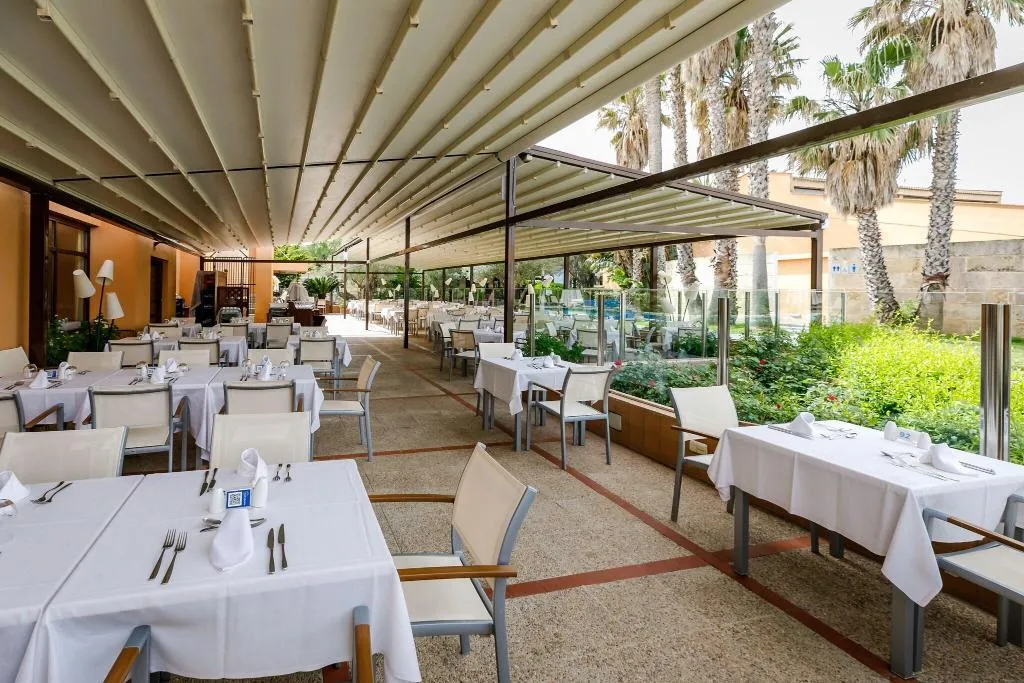 Restaurant, PortBlue Club Pollentia Resort & Spa, Majorca