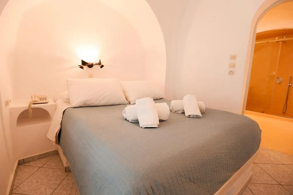Room, Ilioperato Traditional Apartments, Santorini