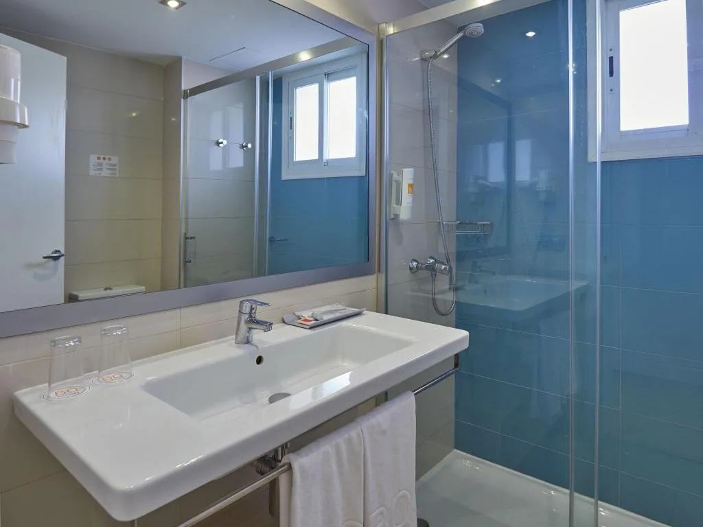 DOUBLE POOL VIEW Room, BQ Delfin Azul, Majorca