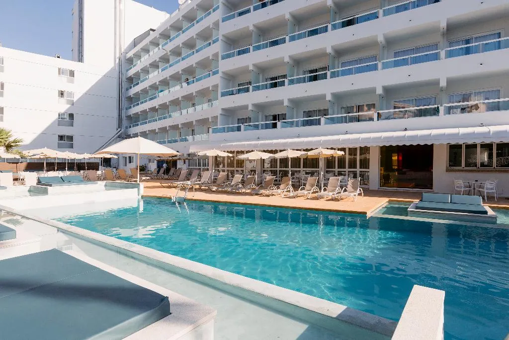 Pool, BelleVue Vistanova, Majorca