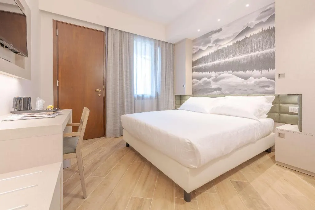 Double or Twin STANDARD Room, Hotel Horizon Wellness & Spa Resort, BW Signature, Milan