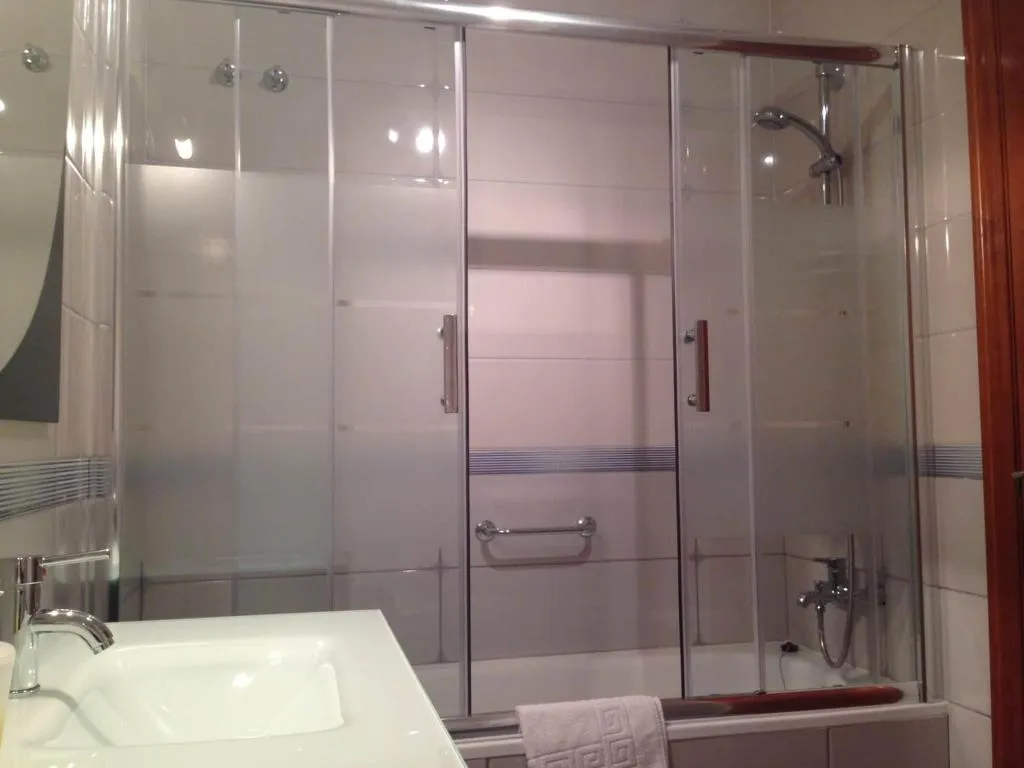 Room, Hostal Avenida, Andalucia