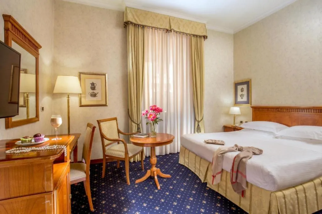 TWIN SUPERIOR Room, UNA HOTELS Empire Roma, Rome