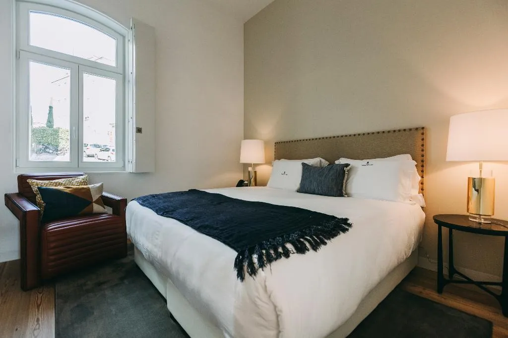 APARTMENT WITH TERRACE Room, Torel Palace Lisboa, Lisbon