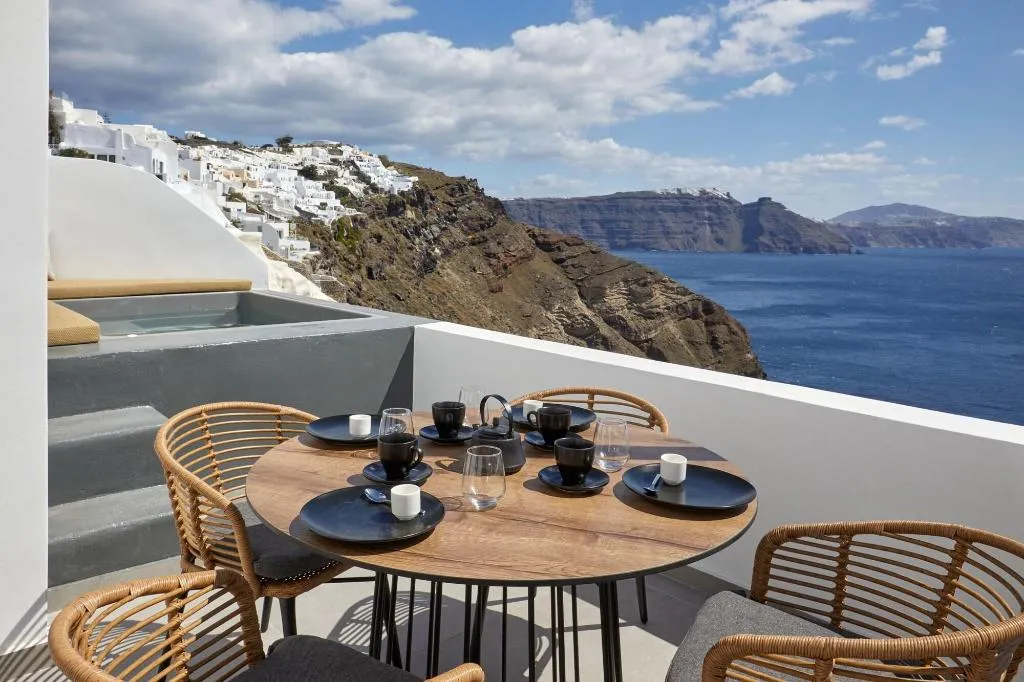 Room, Allure Breeze Suites, Santorini
