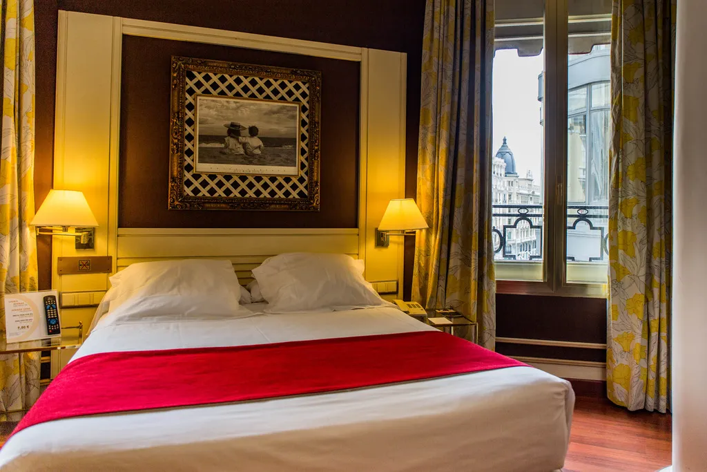 DOUBLE WITH DOUBLE BED Room, Hotel Arosa, Madrid