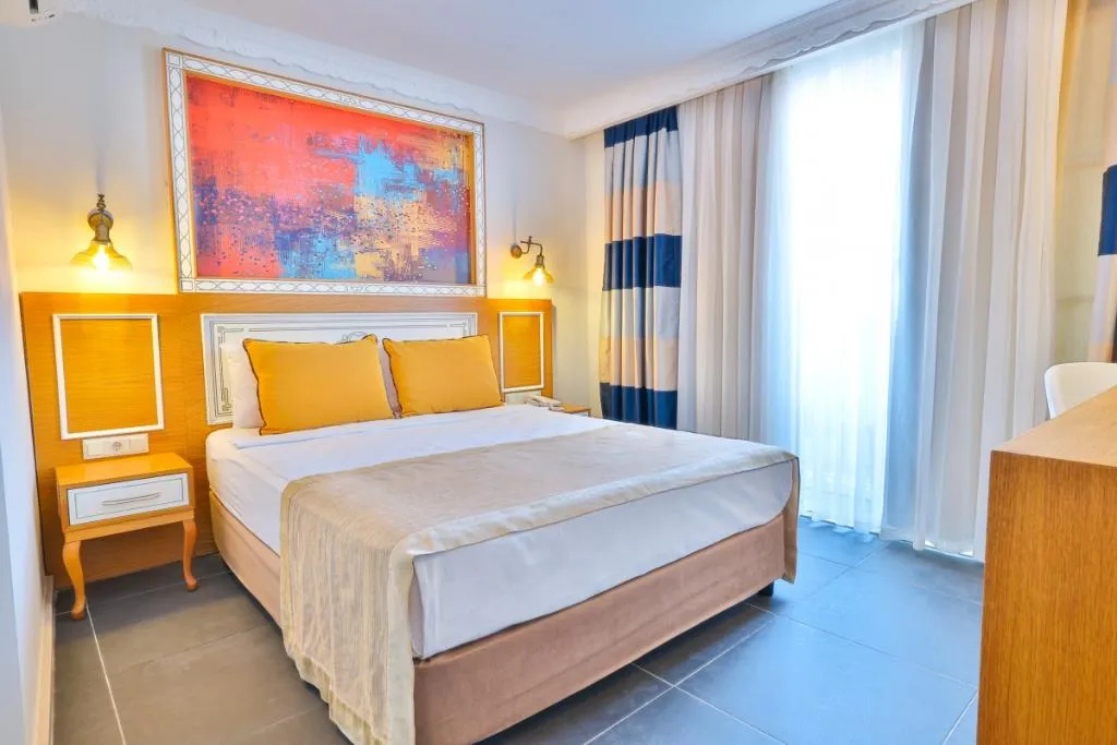 FAMILY ROOM LAND VIEW Room, Crystal World Of Colours Comfort Collection, Antalya