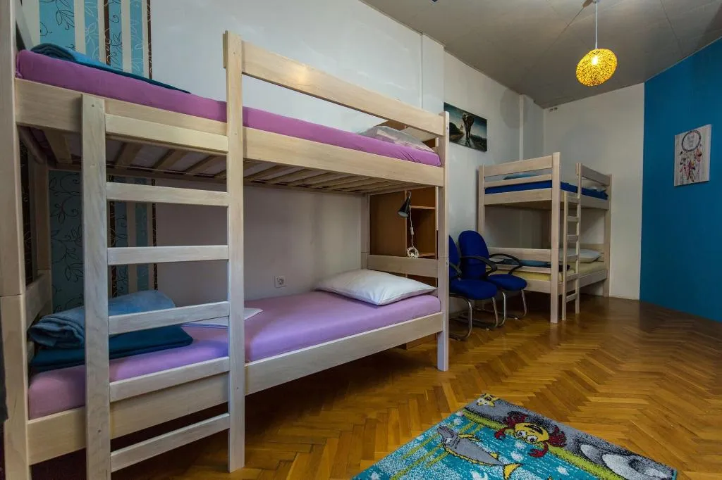 Room, Crazy House Hostel Pula, Istria