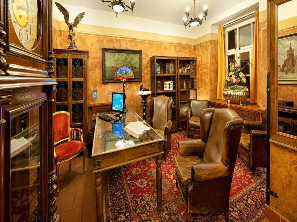 Lobby, EA hotel Jeleni Dvur Prague Castle, Prague
