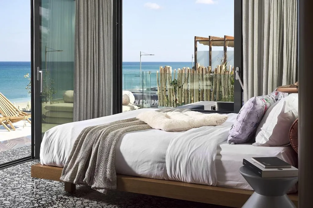 Room, Dyo Suites, Crete