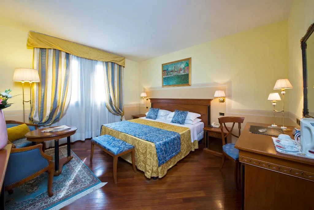 JUNIOR SUITE CAPACITY 1 Room, Villa Pace Park Hotel Bolognese, Venice