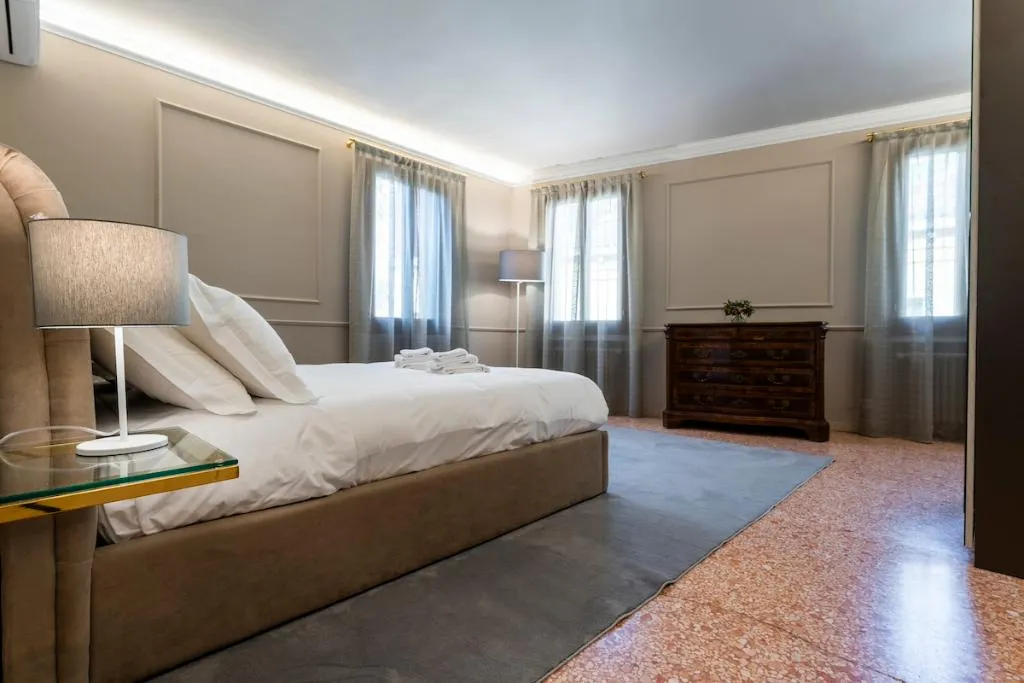 APARTMENT LUXURY Room, San Vio Palace Luxury Apartments, Venice