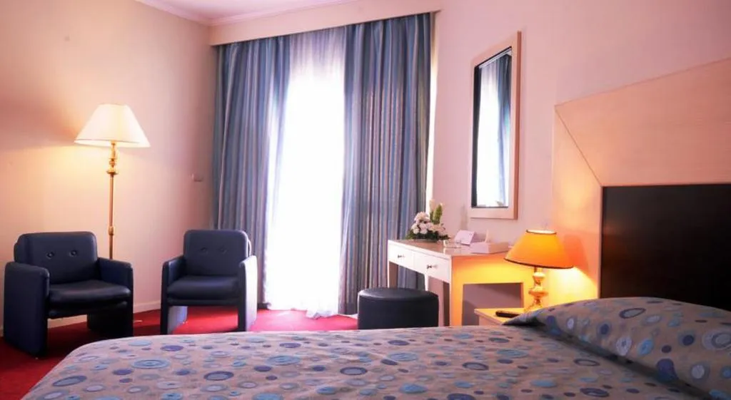Room, Aracan Pyramids, Cairo