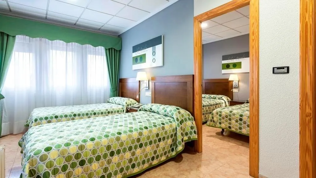FAMILY ROOM CONNECTING ROOM Room, Manolo, Costa Blanca