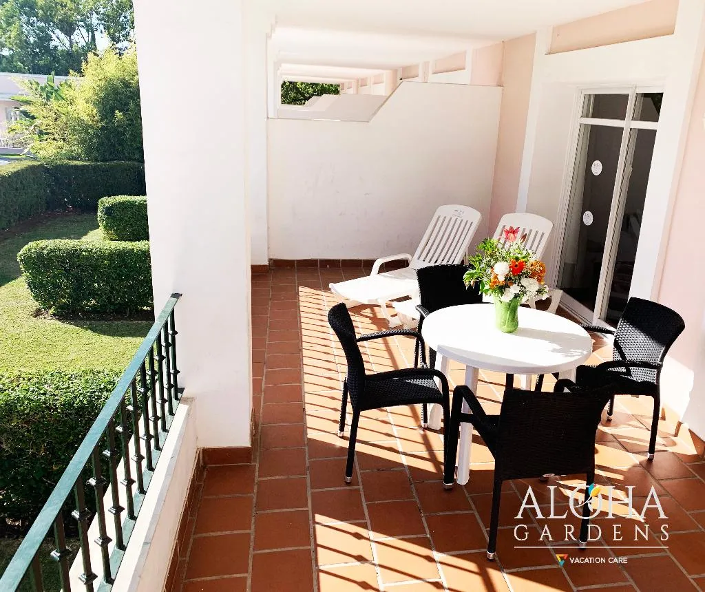 APARTMENT THREE BEDROOMS Room, Aloha Gardens, Costa Del Sol