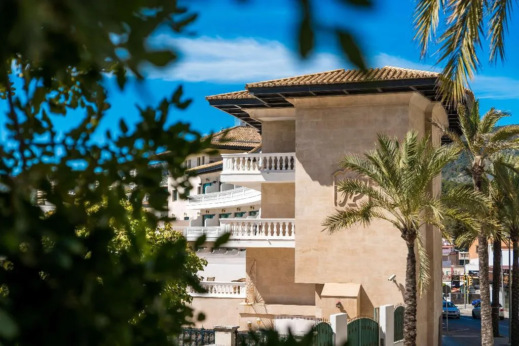 General view, Santos Nixe Palace, Majorca