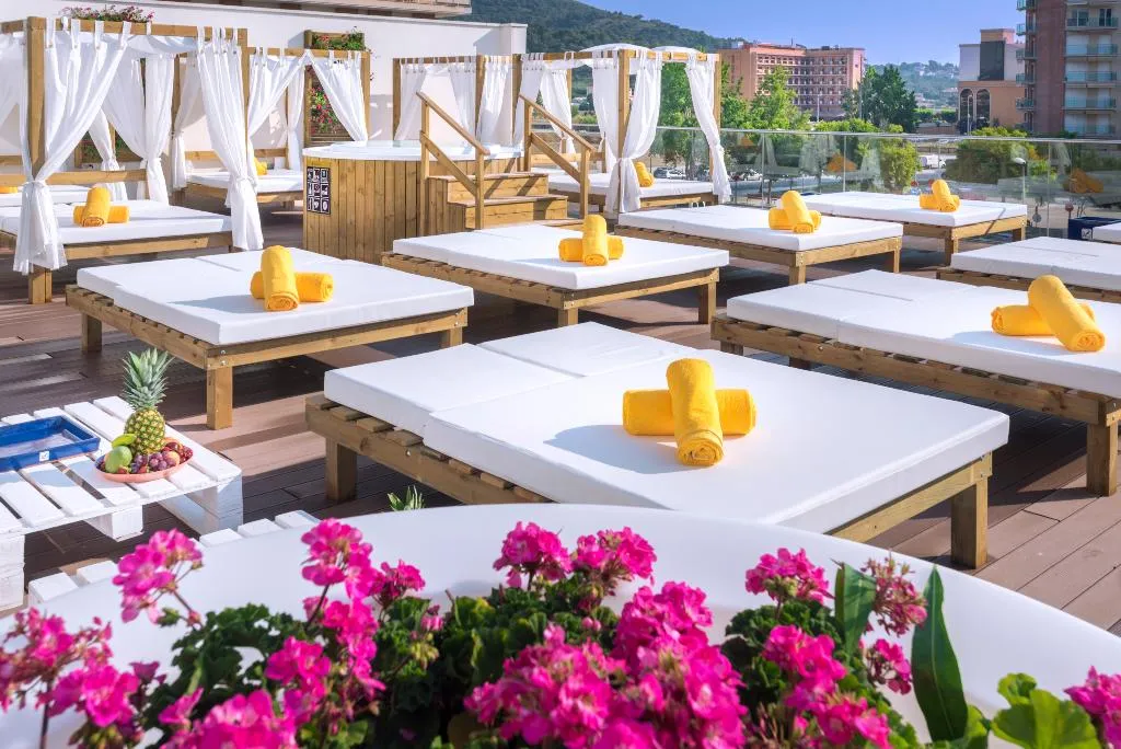 Terrace, Hotel Alhambra, Costa Brava