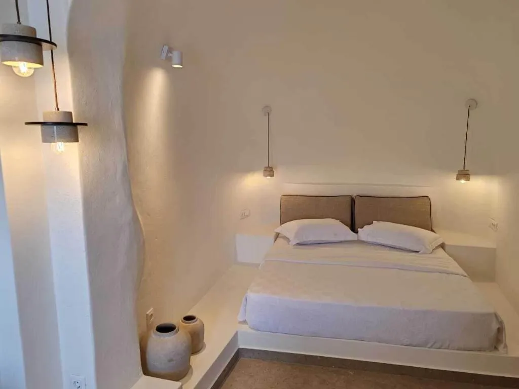 Room, Villa Lukas, Santorini