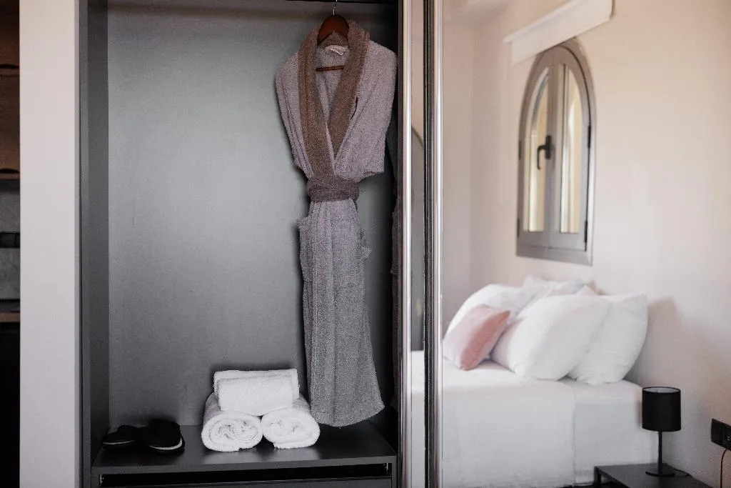 STUDIO COMFORT Room, The Summit Escape, Corfu