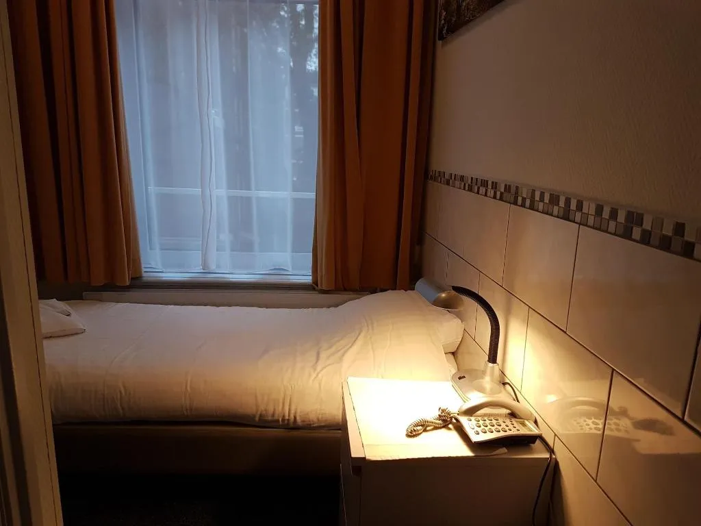 Room, Hotel Freeland, Amsterdam