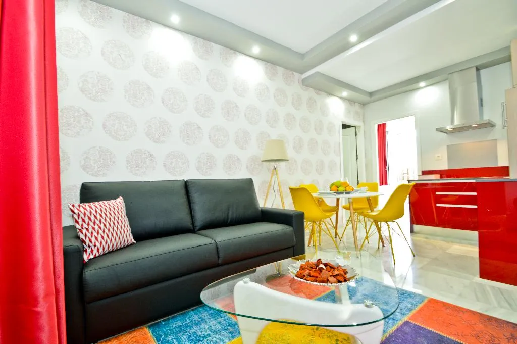 Room, The Zentral Arenal Suites, Seville