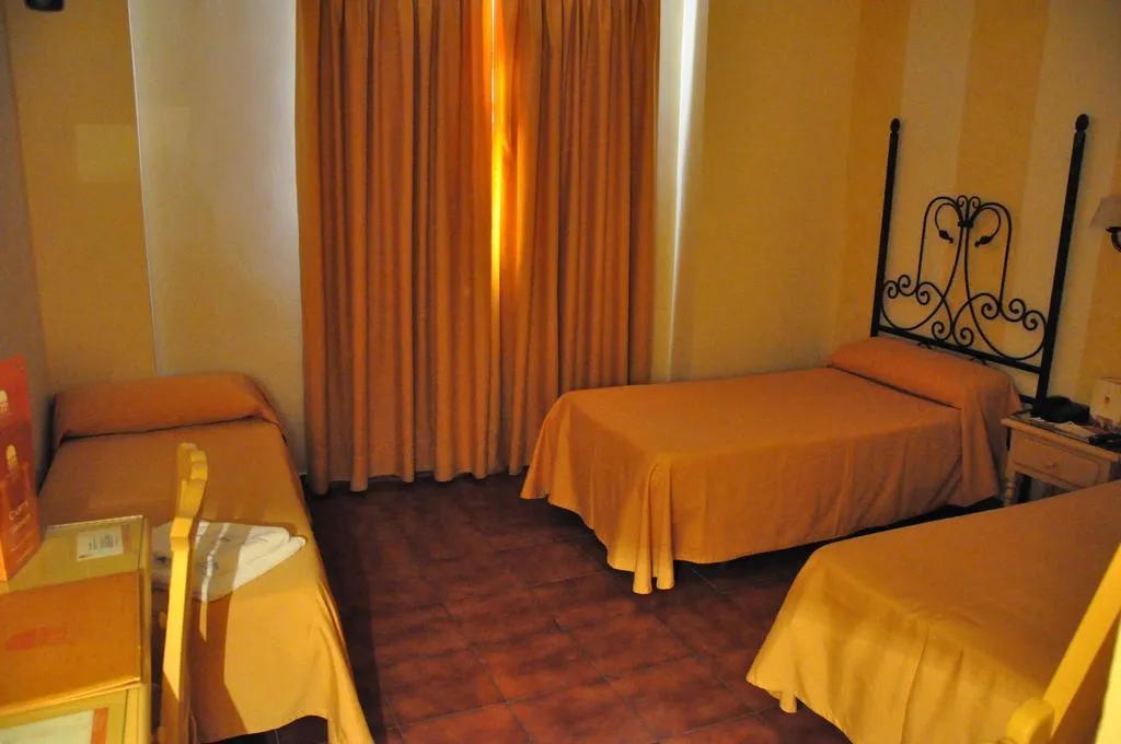 TRIPLE STANDARD Room, Crisol Chiclana, Costa De La Luz
